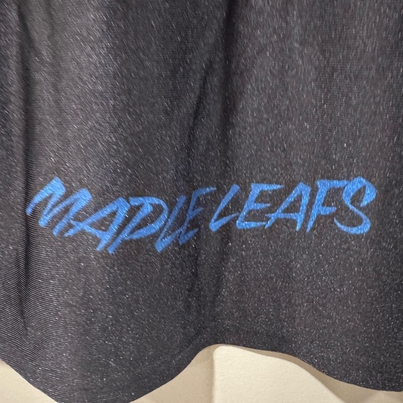 Toronto Maple Leafs NHL Hockey Jersey - Picture 7 of 11